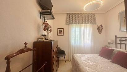 Återförsäljning - Bungalow -
Torrevieja - Aguas Nuevas