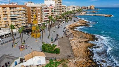 Återförsäljning - Bungalow -
Torrevieja - Aguas Nuevas