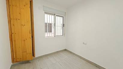 Reventa - Apartament / Duplex -
Torrevieja