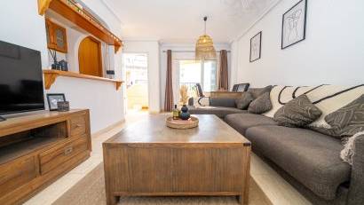 Återförsäljning - Apartment -
Mil Palmeras - Riomar