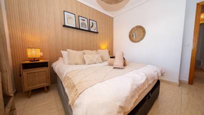 Återförsäljning - Apartment -
Mil Palmeras - Riomar