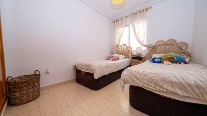 Återförsäljning - Apartment -
Mil Palmeras - Riomar