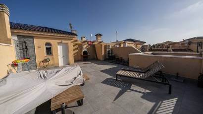 Återförsäljning - Apartment -
Mil Palmeras - Riomar