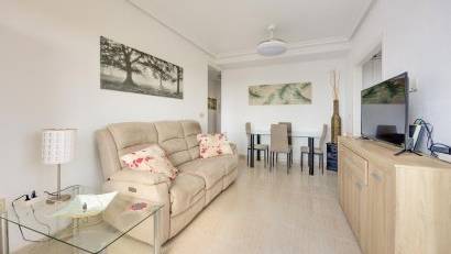 Resale - Apartment -
Torrevieja