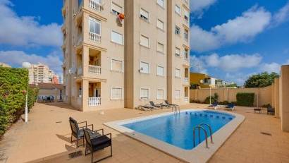 Resale - Apartment -
Torrevieja
