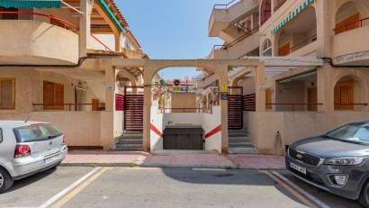 Återförsäljning - Apartment -
Torrevieja - Acequion