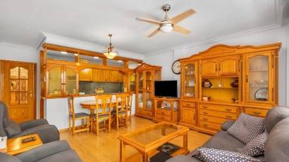 Återförsäljning - Apartment -
Torrevieja - Paseo maritimo
