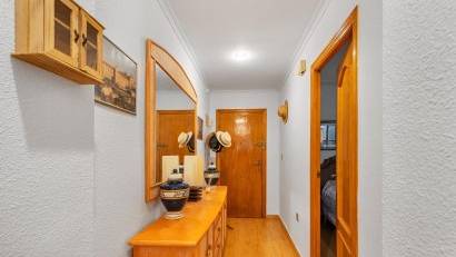 Återförsäljning - Apartment -
Torrevieja - Paseo maritimo