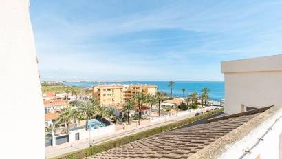 Återförsäljning - Apartment -
Orihuela Costa - Rocio del Mar