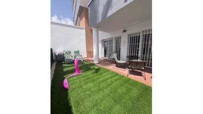 Återförsäljning - Apartment -
Villamartin - La Fuente