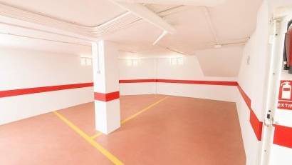 Långtidsuthyrning - Garage -
Torrevieja - Center