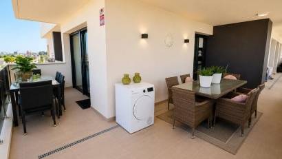 Återförsäljning - Apartment -
Orihuela Costa - Punta Prima