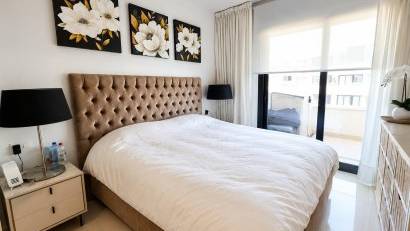 Återförsäljning - Apartment -
Orihuela Costa - Punta Prima