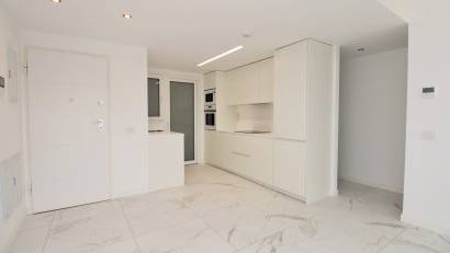 Reventa - Apartment -
Punta Prima