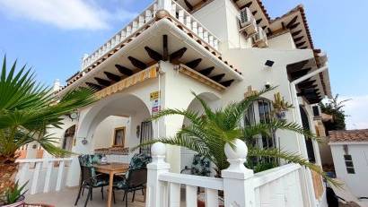 Återförsäljning - Semi detached -
Lomas de Cabo Roig - Orihuela Costa