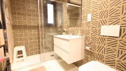 Återförsäljning - Apartment -
Orihuela Costa - Punta Prima