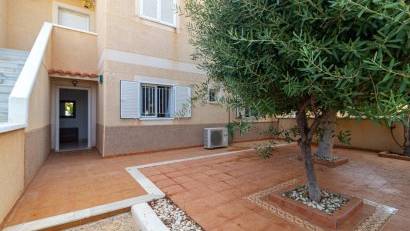 Återförsäljning - Bungalow -
Orihuela Costa - Punta Prima