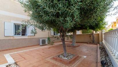 Återförsäljning - Bungalow -
Orihuela Costa - Punta Prima