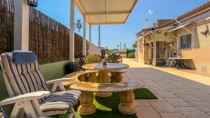 Resale - Villa -
CATRAL - Catral