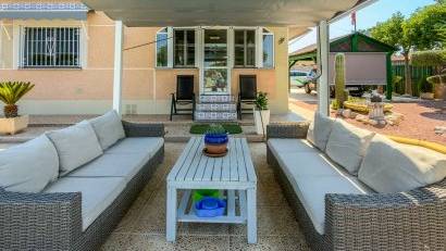 Resale - Villa -
CATRAL - Catral