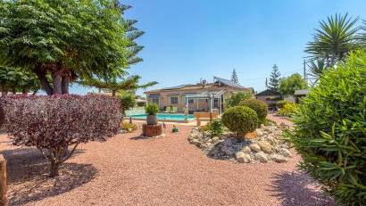 Resale - Villa -
CATRAL - Catral