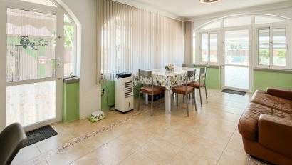 Resale - Villa -
CATRAL - Catral