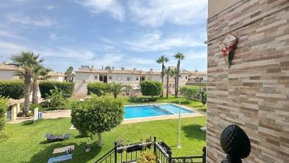 Återförsäljning - Bungalow -
Torrevieja - Aguas Nuevas