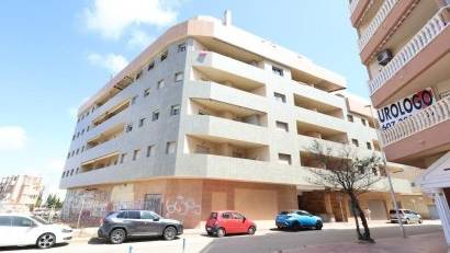 Återförsäljning - Apartment -
Torrevieja - La Mata