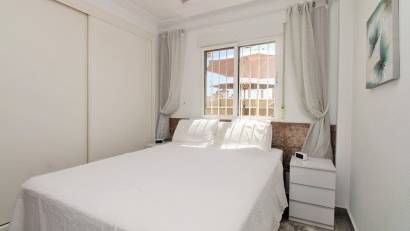 Återförsäljning - Apartment -
Villamartin - Las Violetas