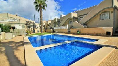 Återförsäljning - Apartment -
Villamartin - Las Violetas