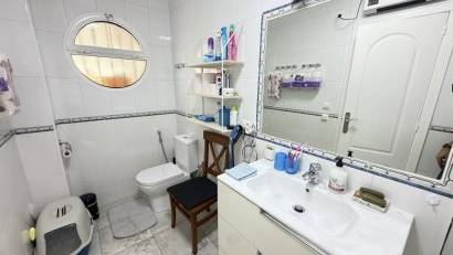 Reventa - Quad House -
Los Altos