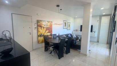 Återförsäljning - Apartment -
Los Altos - Torrevieja