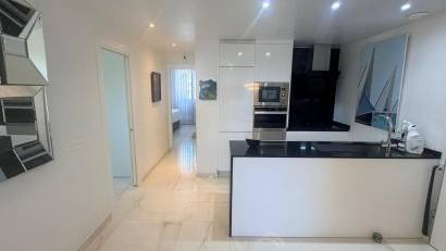 Återförsäljning - Apartment -
Los Altos - Torrevieja