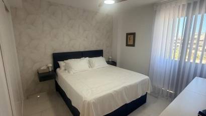 Återförsäljning - Apartment -
Los Altos - Torrevieja