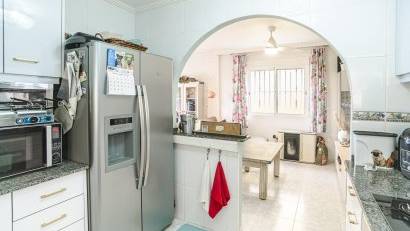 Återförsäljning - Detached villa -
San Fulgencio - urb.la marina