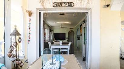 Återförsäljning - Detached villa -
San Fulgencio - urb.la marina