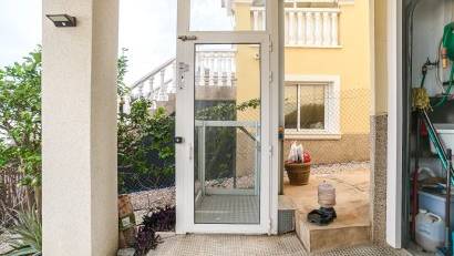Återförsäljning - Detached villa -
San Fulgencio - urb.la marina