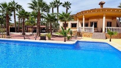 Resale - Villa -
CATRAL - Catral