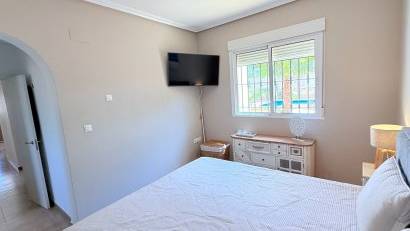 Resale - Villa -
CATRAL - Catral