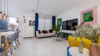 Återförsäljning - Townhouse / Terraced House -
Orihuela Costa - Las Filipinas