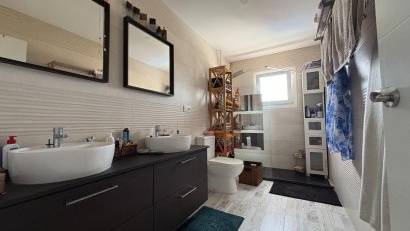 Återförsäljning - Villa / House -
Torrevieja - La Siesta
