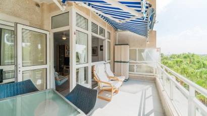 Återförsäljning - Apartment -
Orihuela Costa - Campoamor