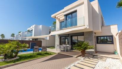Resale - Villa -
Orihuela Costa - Entre Naranjos - Vistabella Golf
