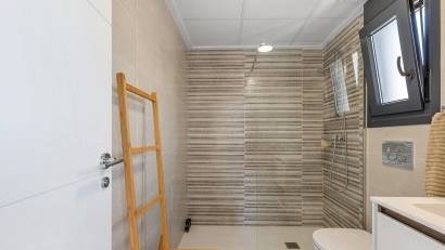 Resale - Villa -
Orihuela Costa - Entre Naranjos - Vistabella Golf