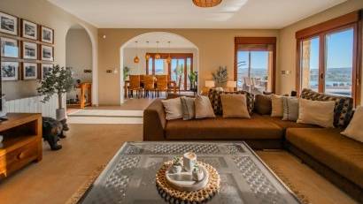 Reventa - Villa -
Torremendo