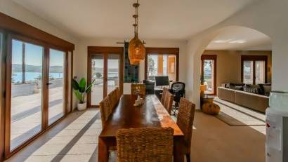 Reventa - Villa -
Torremendo