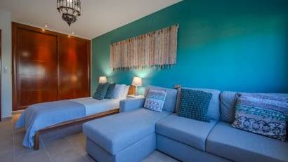 Reventa - Villa -
Torremendo