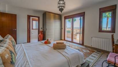 Reventa - Villa -
Torremendo