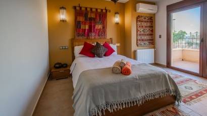 Reventa - Villa -
Torremendo