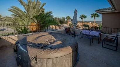 Reventa - Villa -
Torremendo